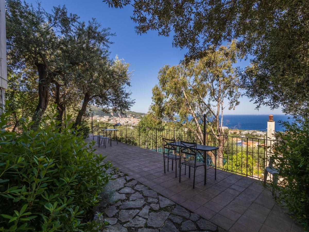 Ulivi Apt Villa Sorrento Kültér fotó